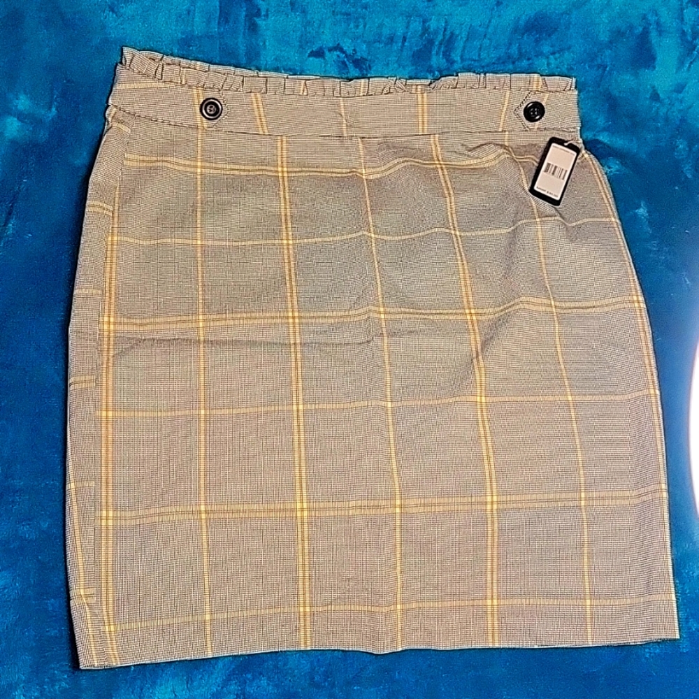 Women's (L) Soho Apparel Pencil Skirt